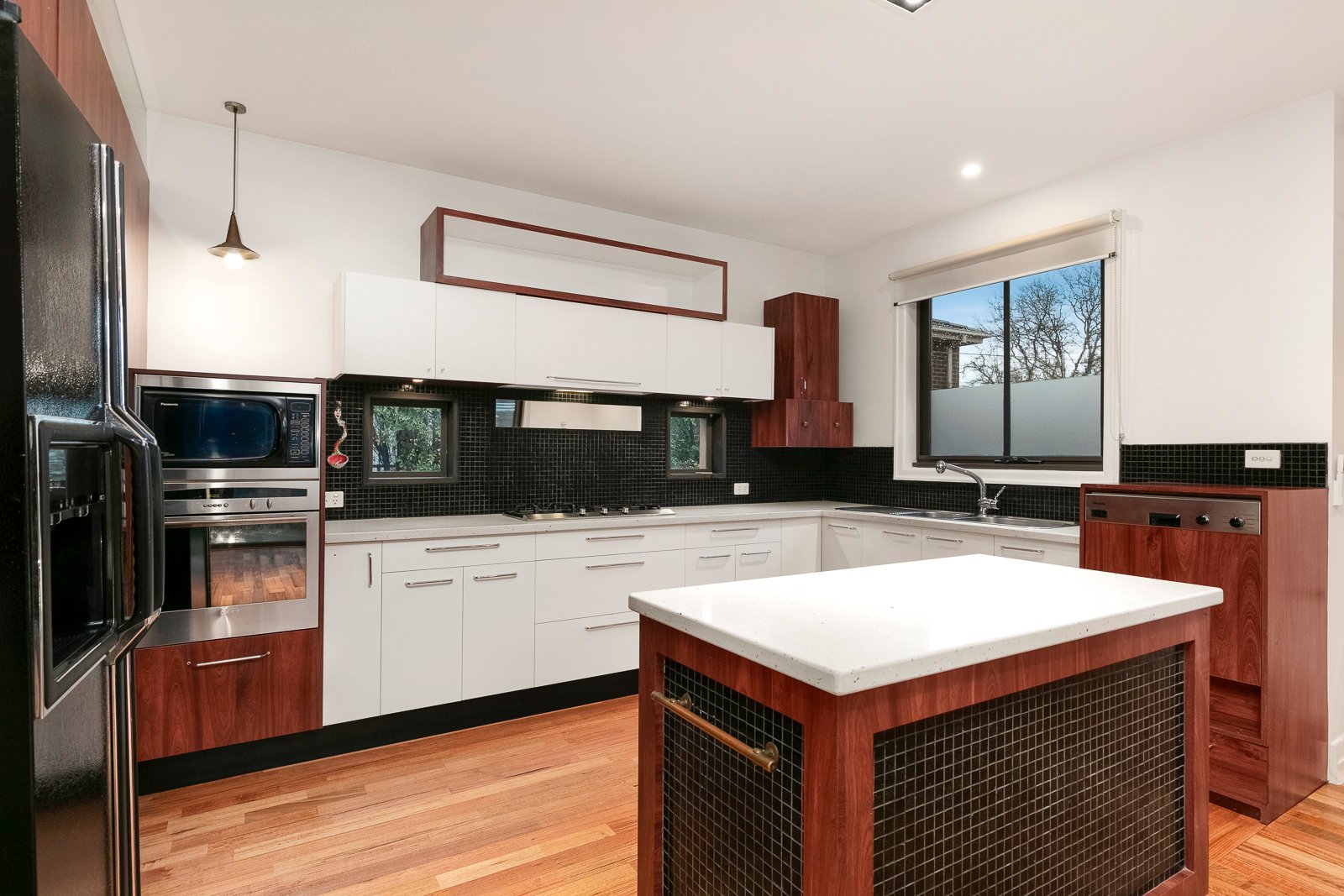 Property Gallery Thumbnail 3