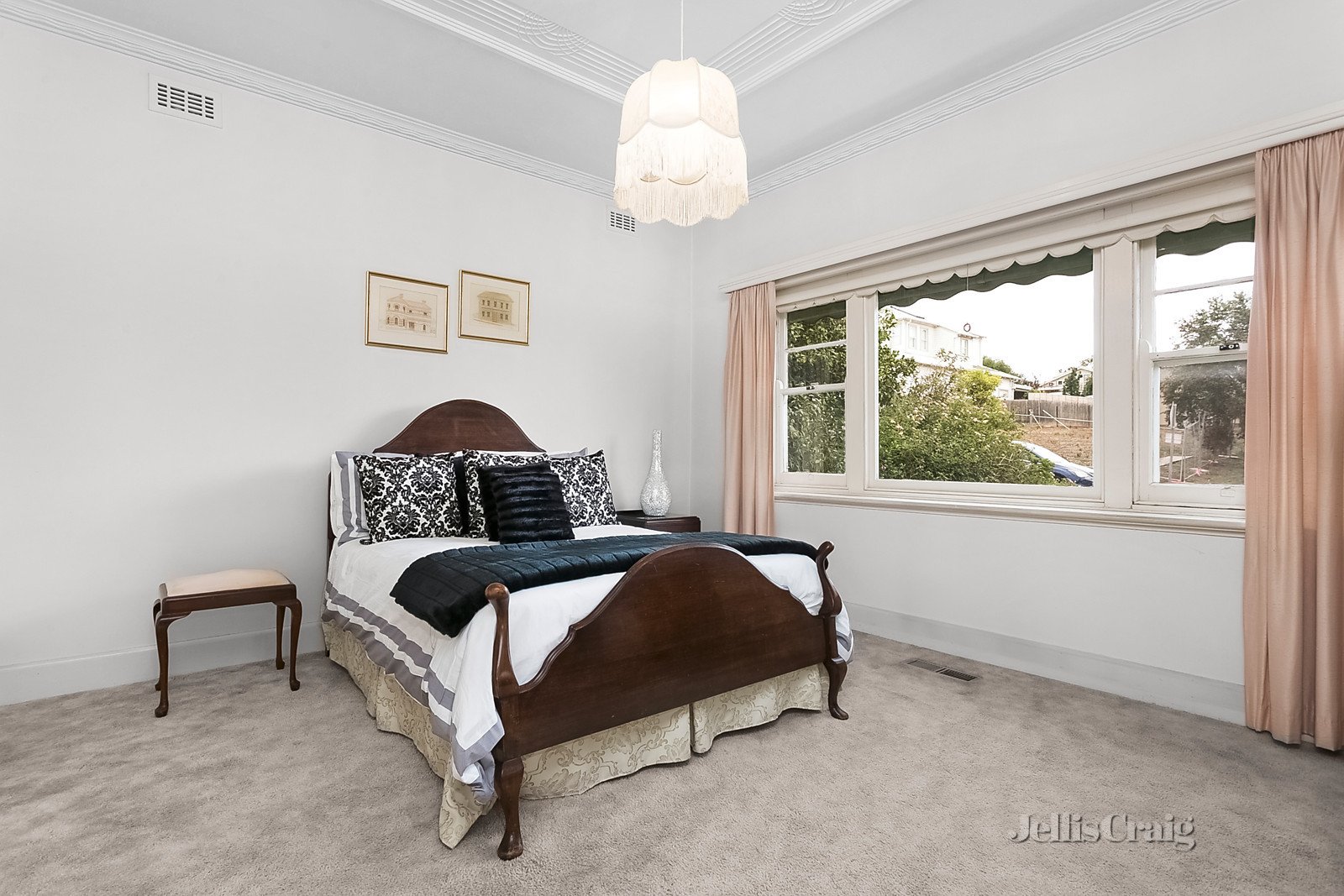 46 Myross Avenue, Ascot Vale image 5