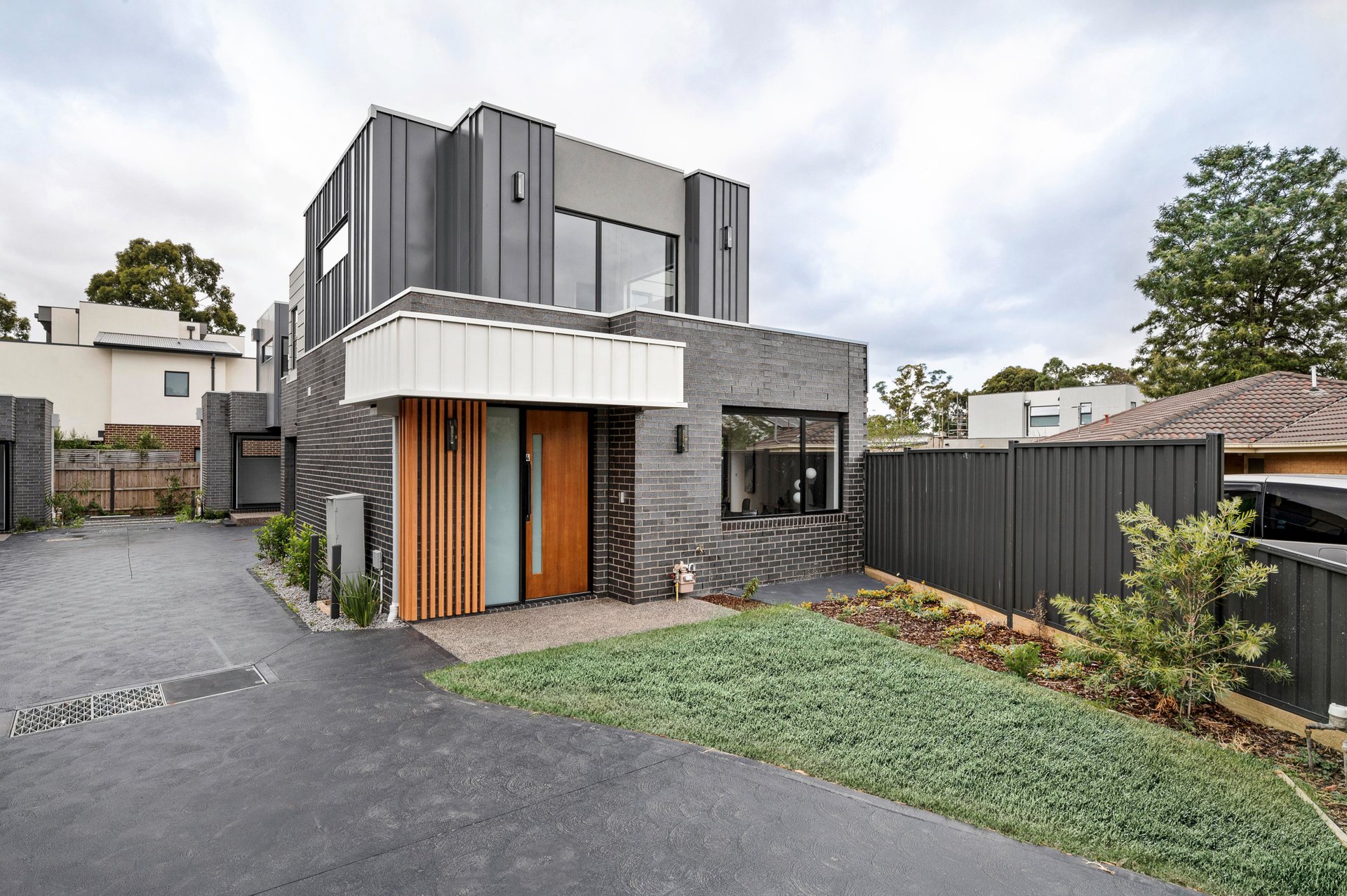 4/6 Oak Court, Heidelberg West image 1