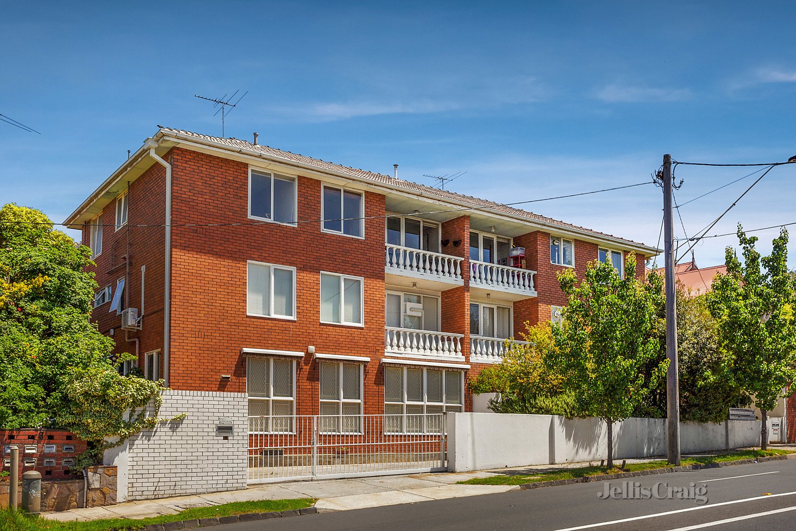 4/6 Ormond Road, Ascot Vale image 4