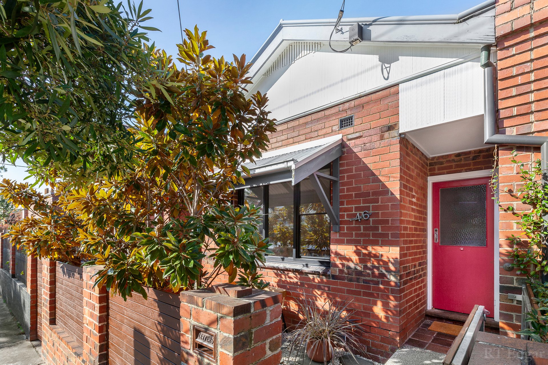 Property Gallery - Main Image