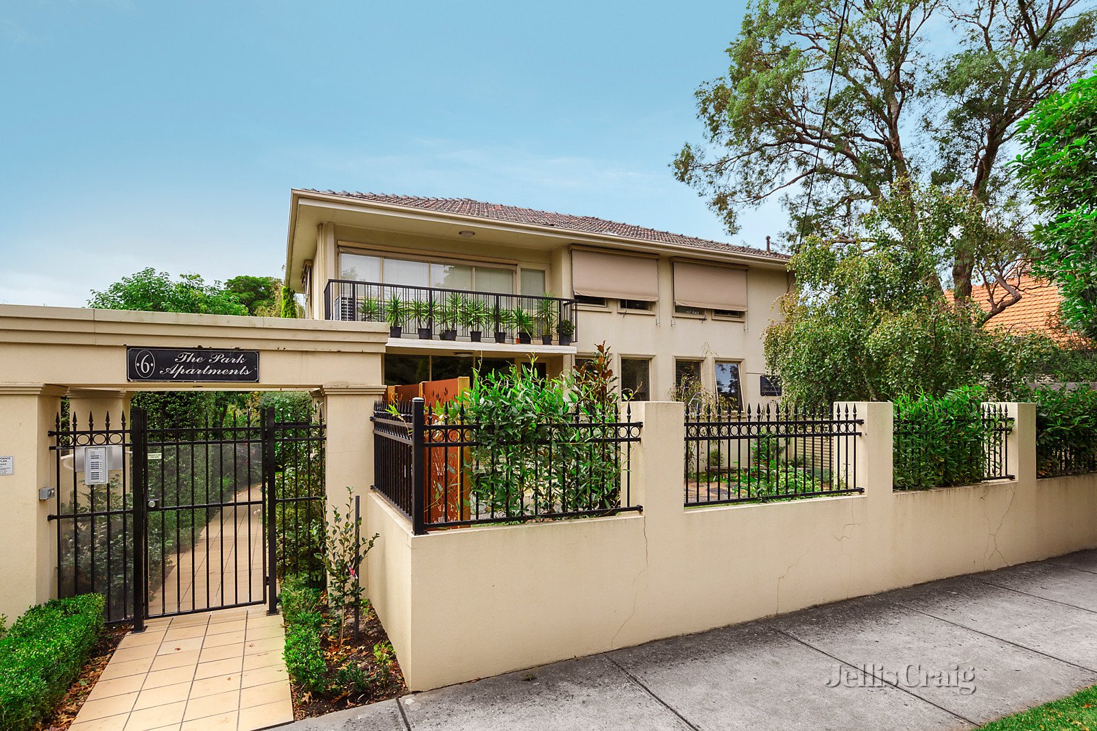 4/6 Park Street, Malvern image 2