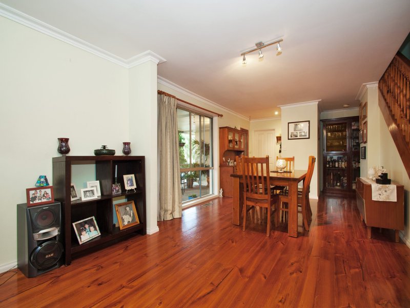 46 Ross Pincott Drive, Mooroolbark image 6