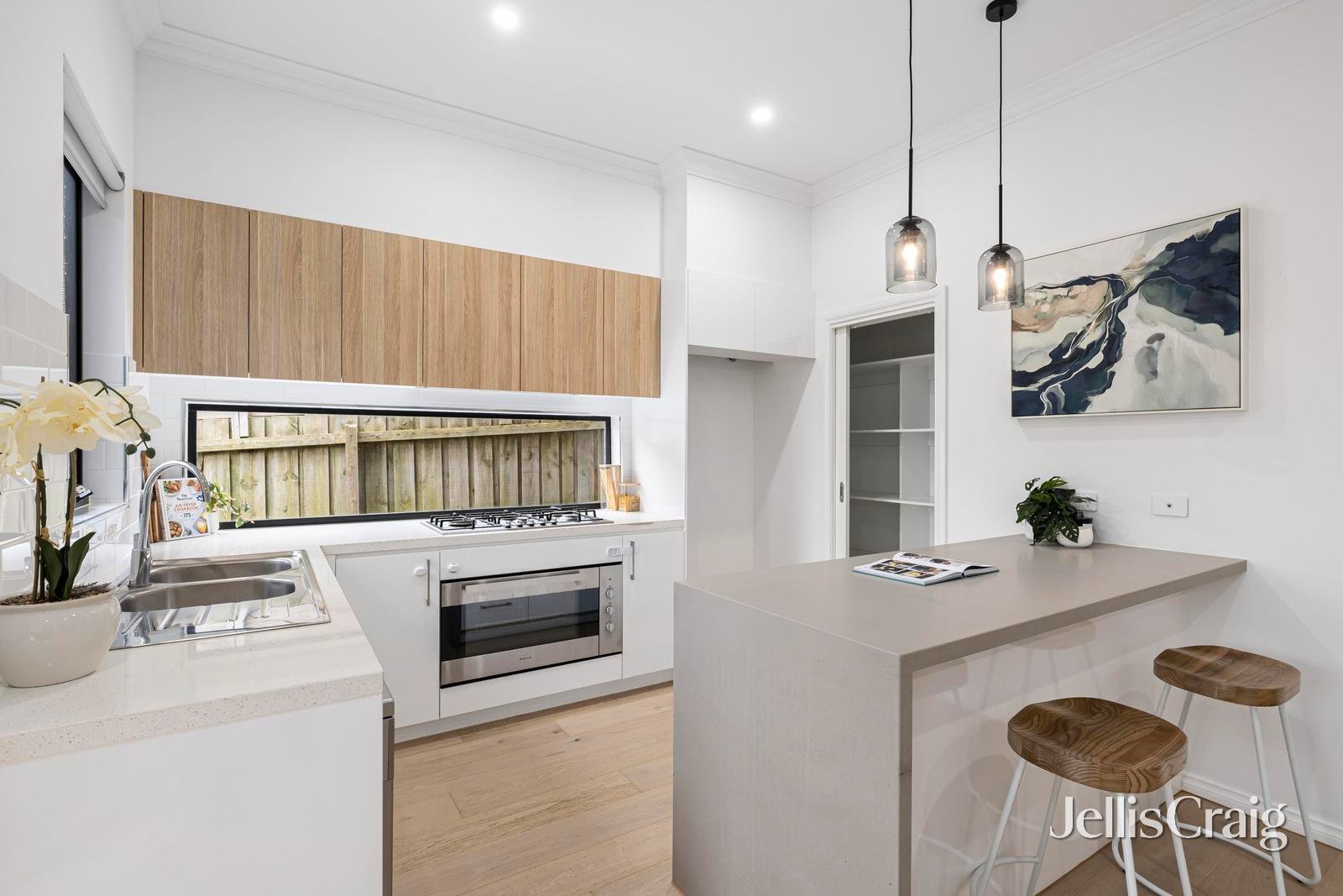 4/6 Ryland Avenue, Croydon image 5