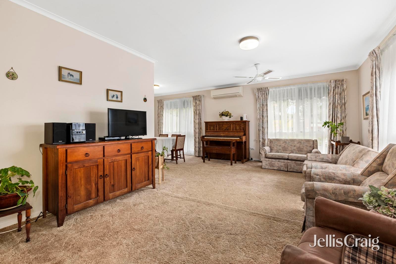 46 Sandgate Avenue, Glen&nbsp;Waverley image 3