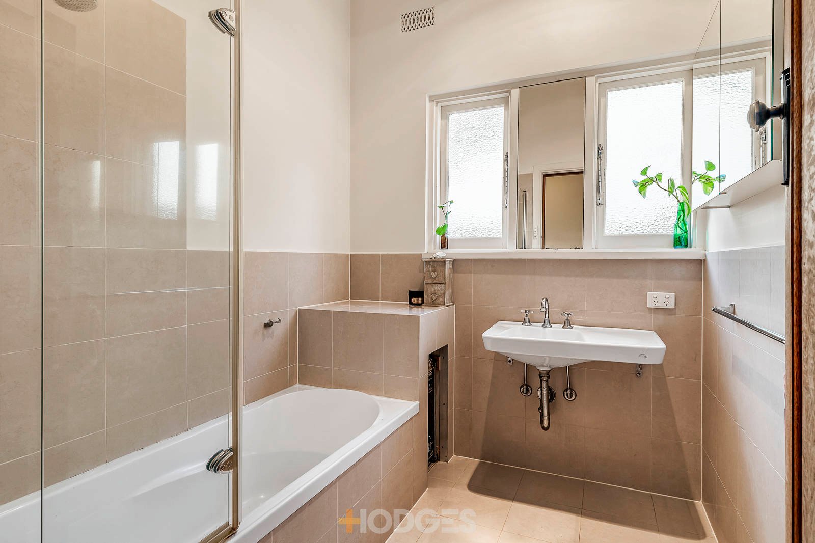 46 Sargood Street Hampton