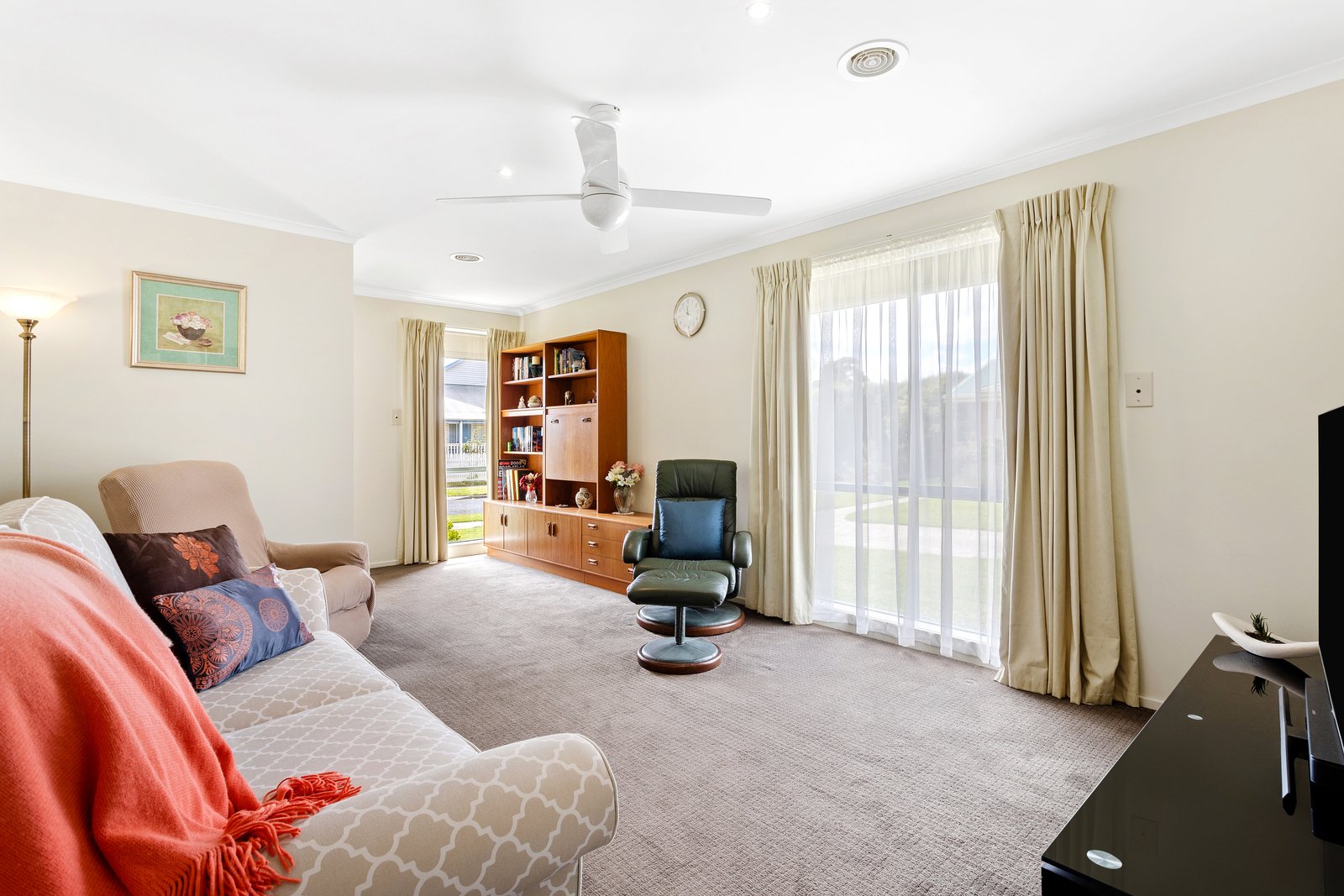 Property Gallery Thumbnail 2
