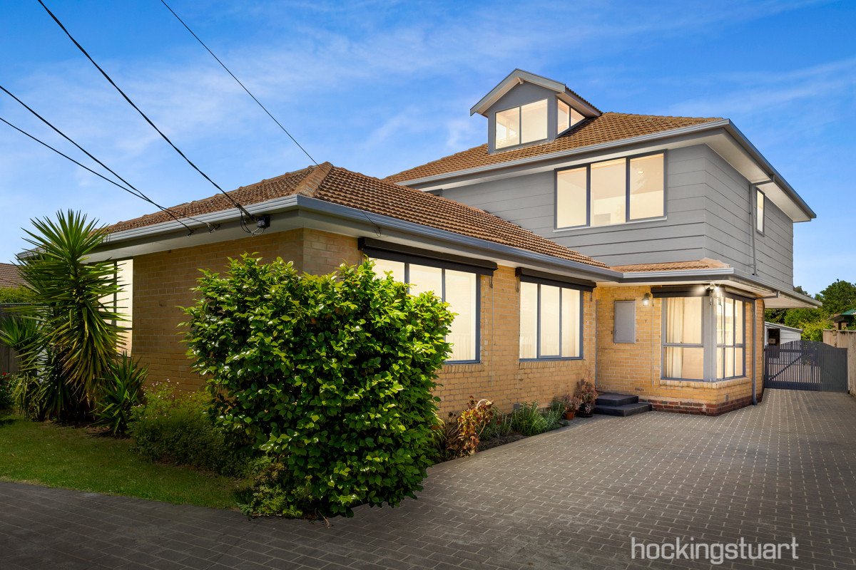 46 Shafer Road, Blackburn North image 1