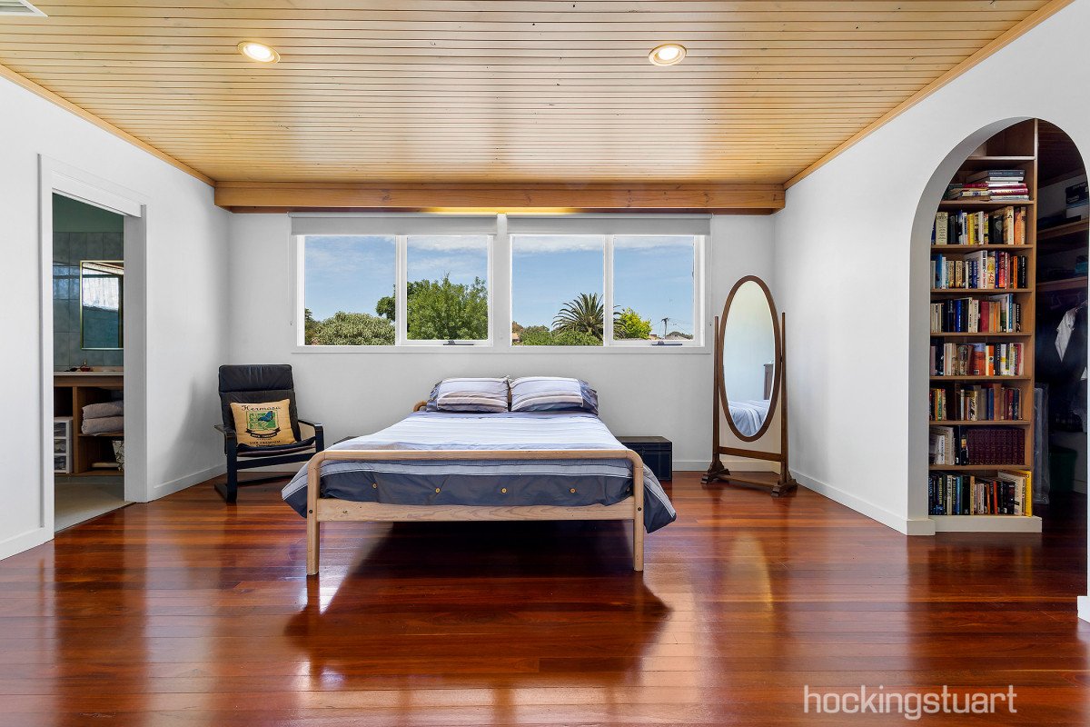 46 Shafer Road, Blackburn North image 5