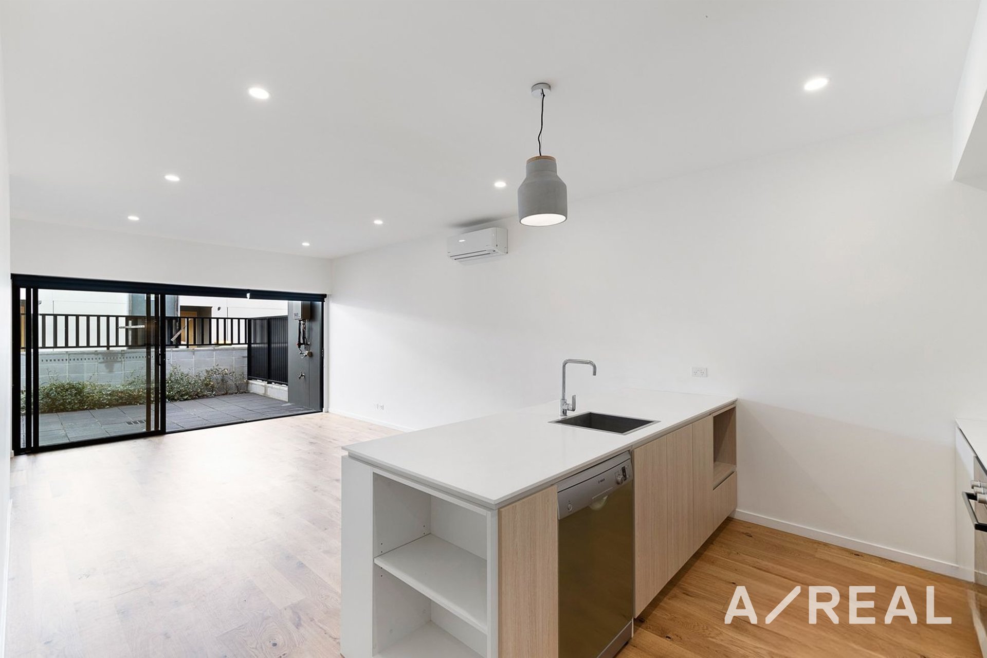 46 Sharp Circuit, Mill Park VIC 3082