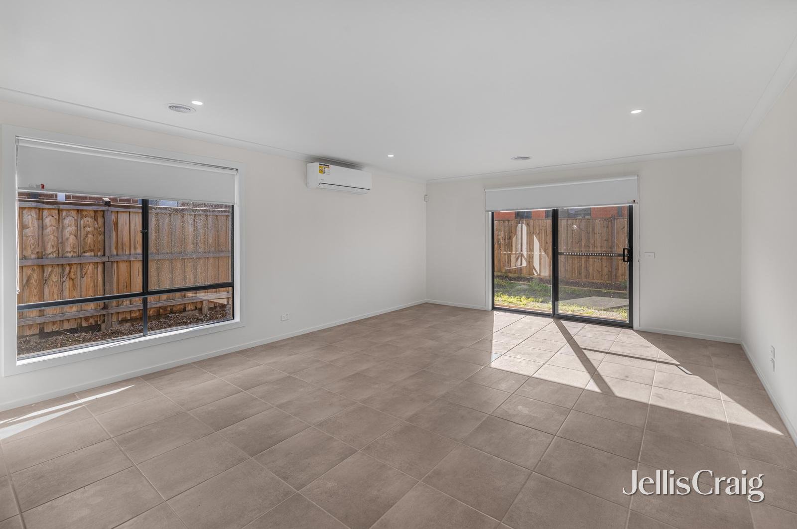 46 Steamboat Avenue, Winter&nbsp;Valley image 2
