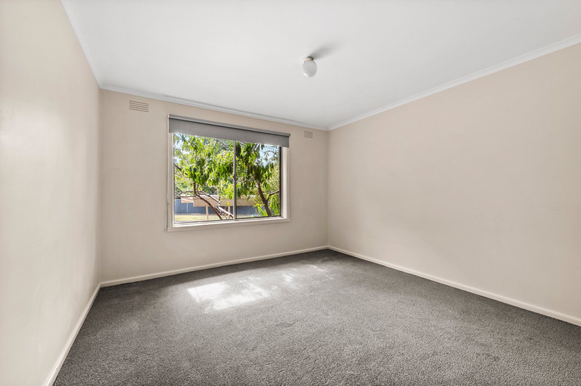 4/6 Stirling Road, Croydon image 5