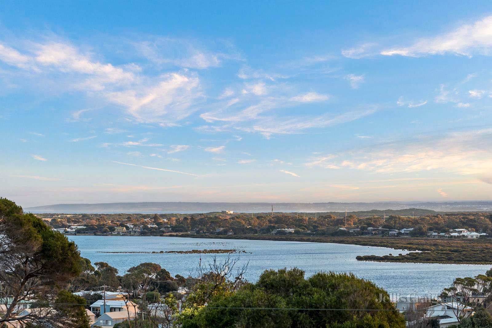 46 The Avenue, Ocean Grove image 2