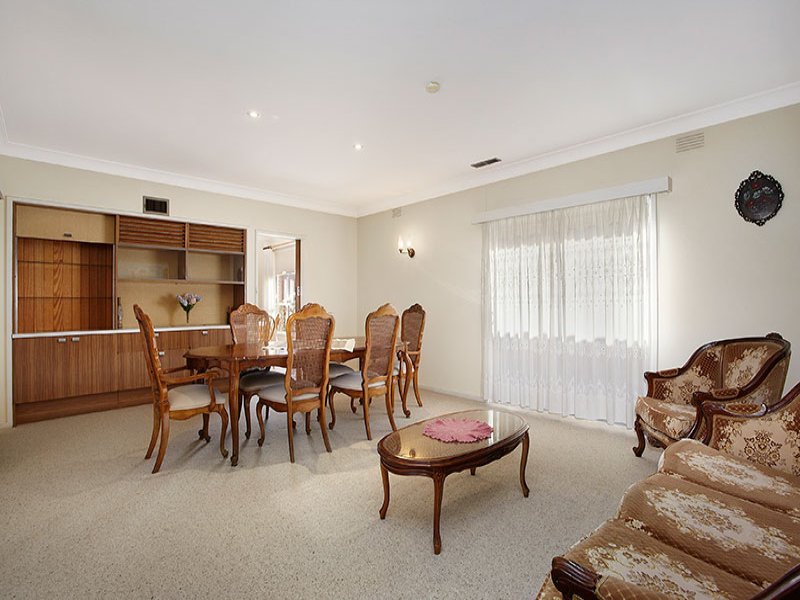 46 Twyford Street, Box Hill North image 2