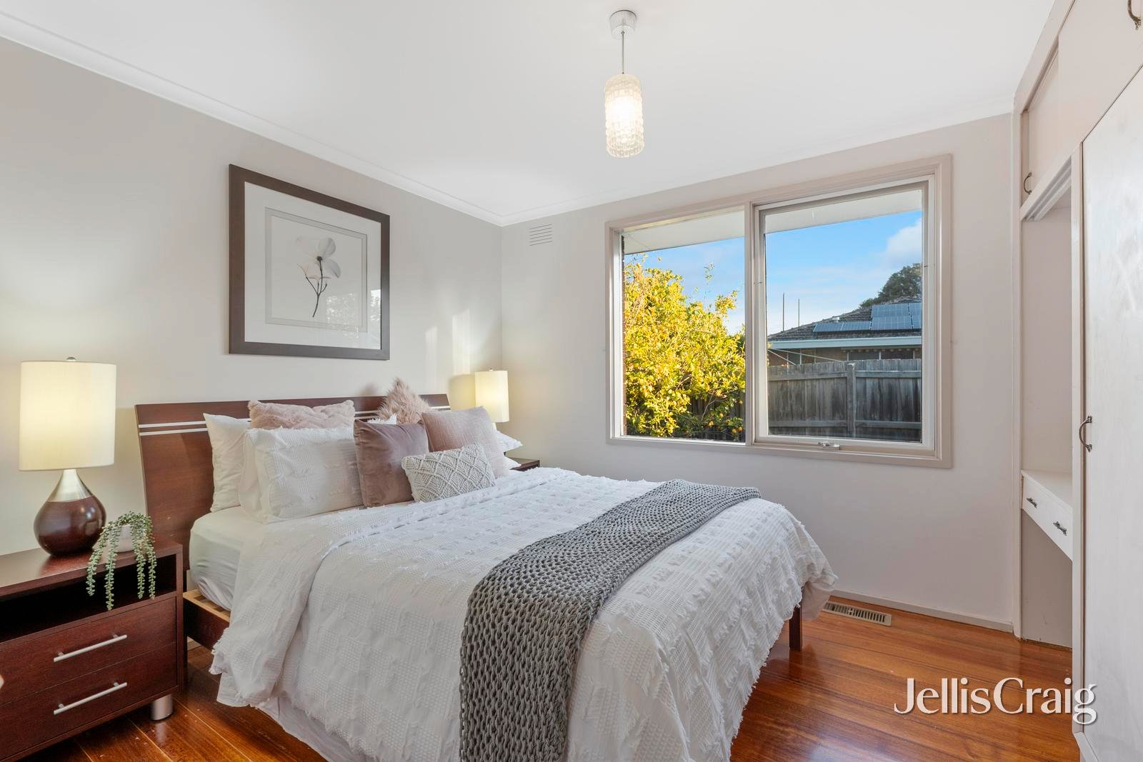 46 Walker Road, Mount Waverley image 9