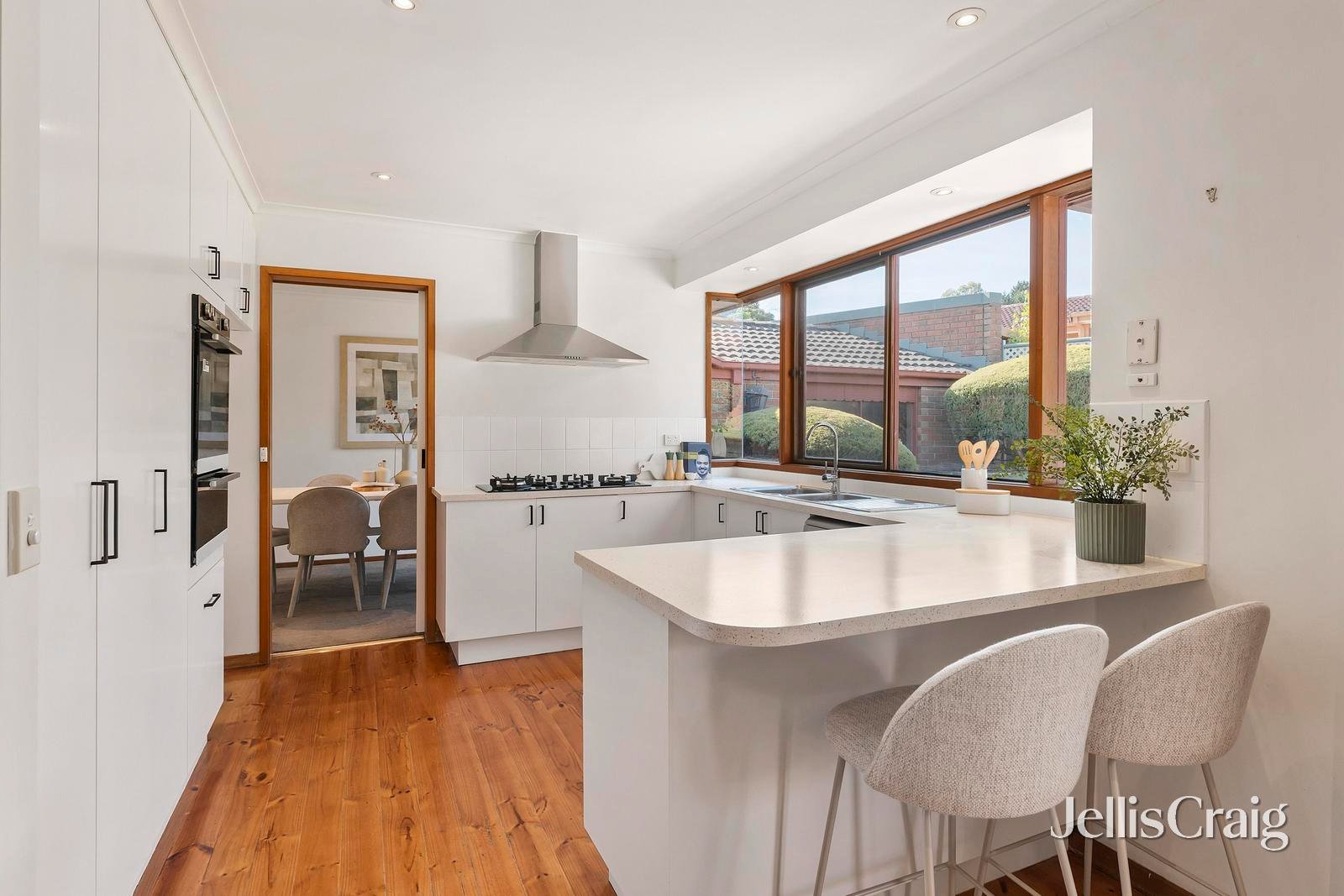 46 Wandana Crescent, Mooroolbark image 5