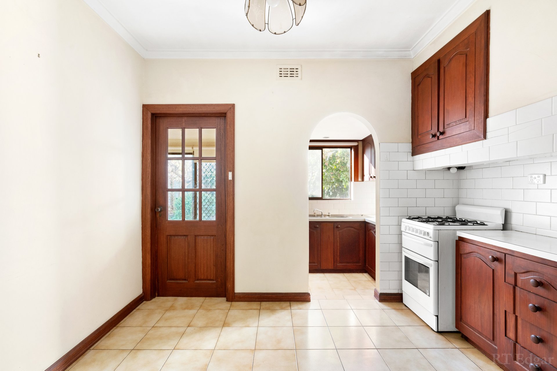 Property Gallery Thumbnail 5