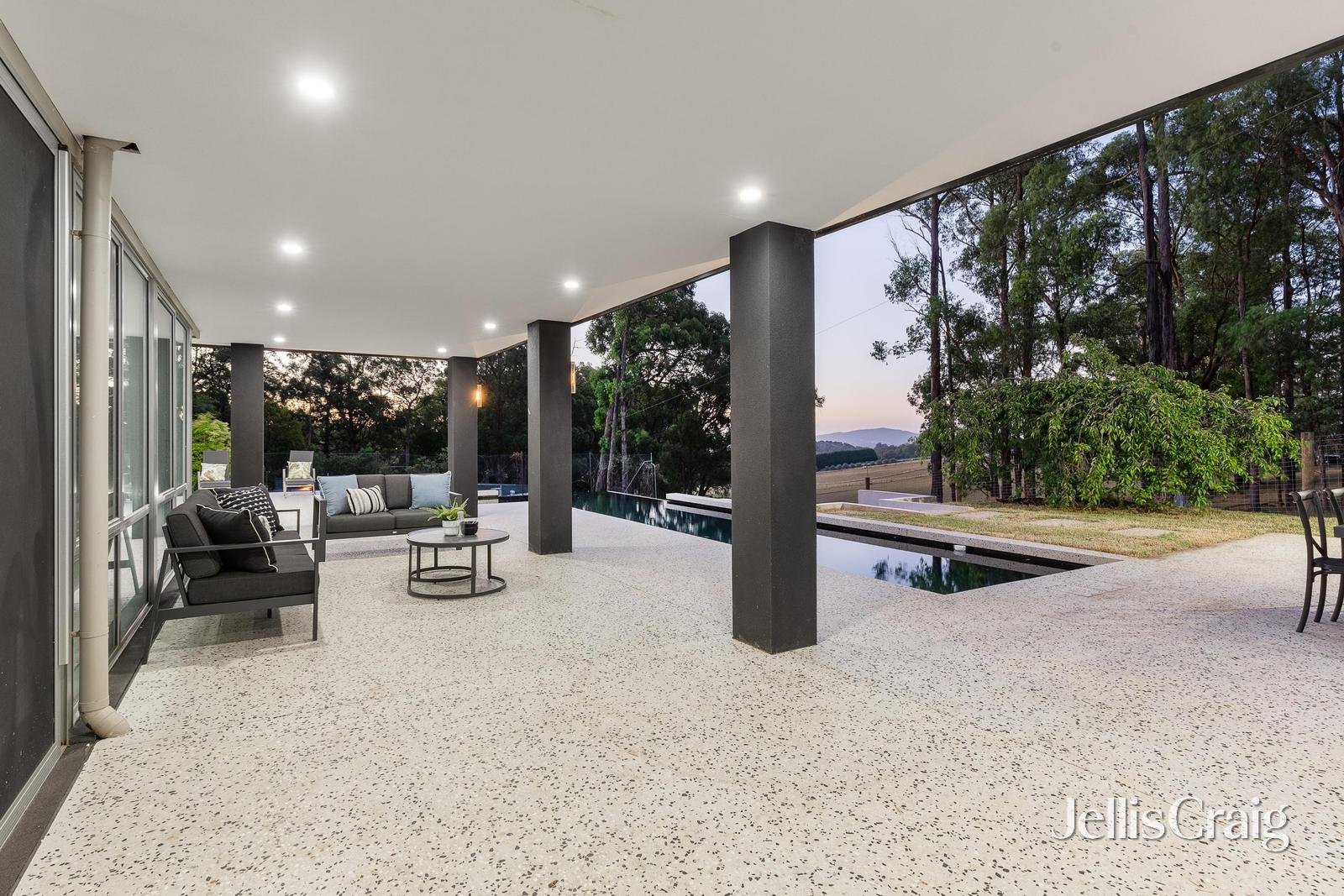 460 Lusatia Park Road, Hoddles Creek image 25