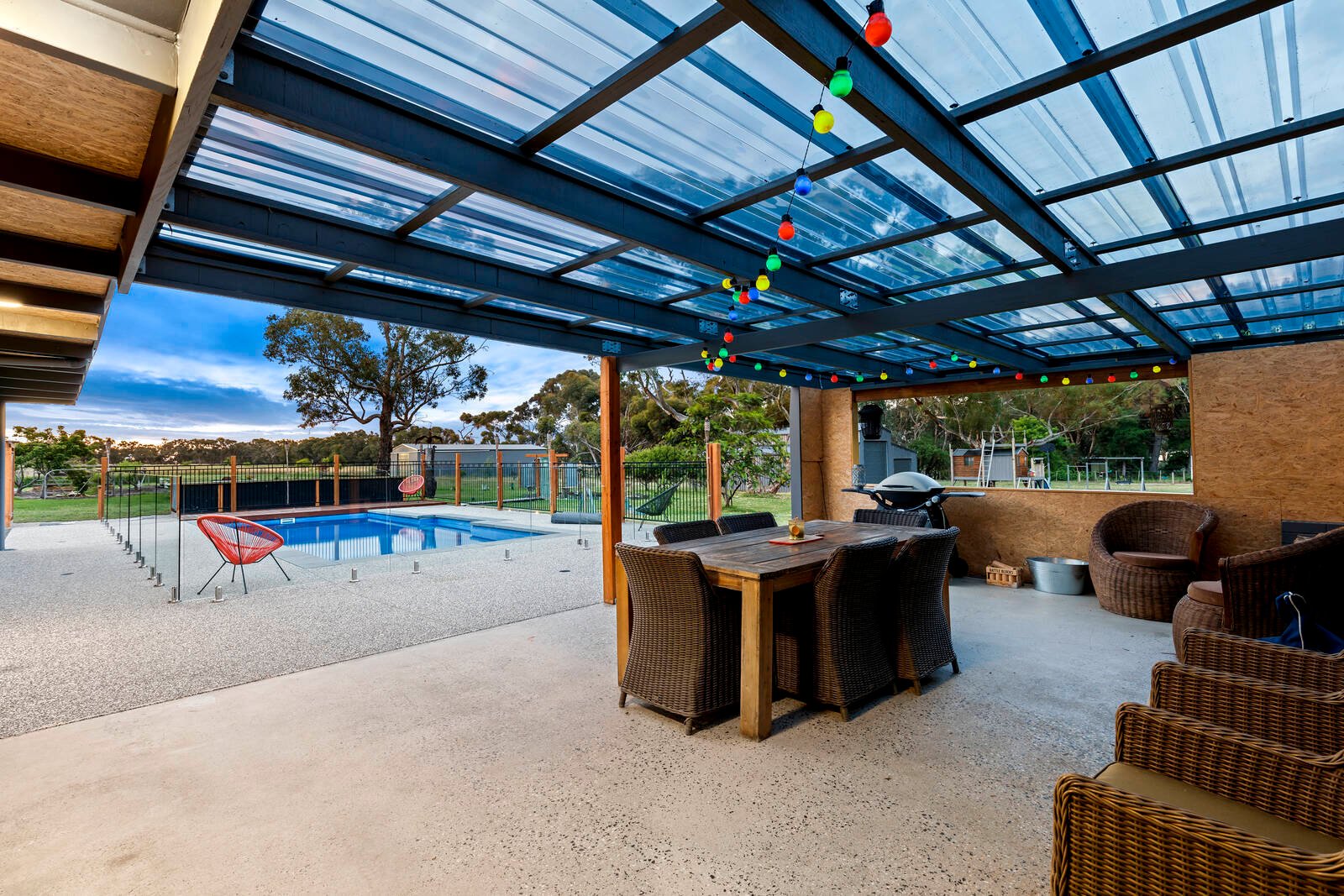 Property Gallery Thumbnail 9