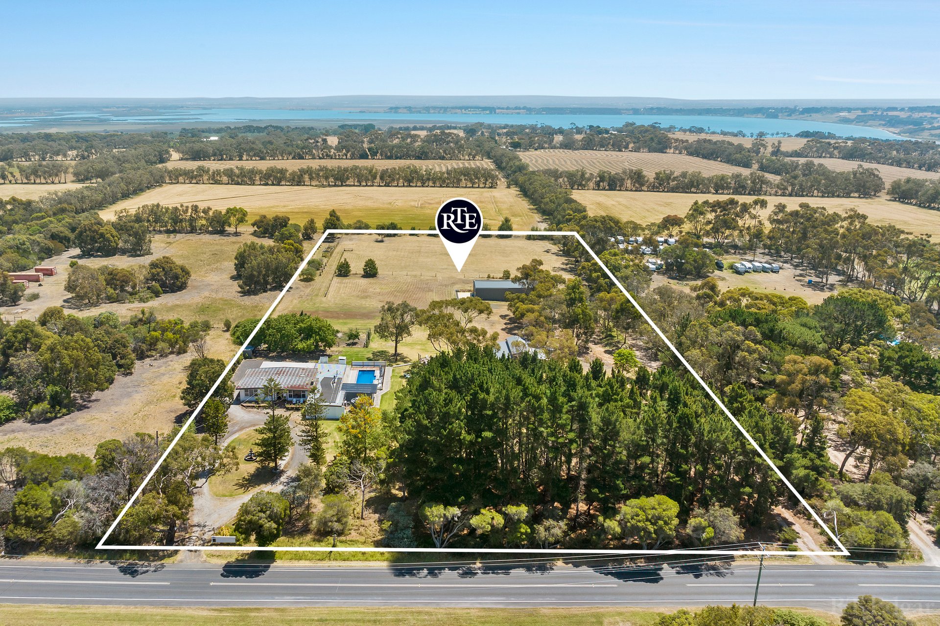 Property Gallery Thumbnail 3
