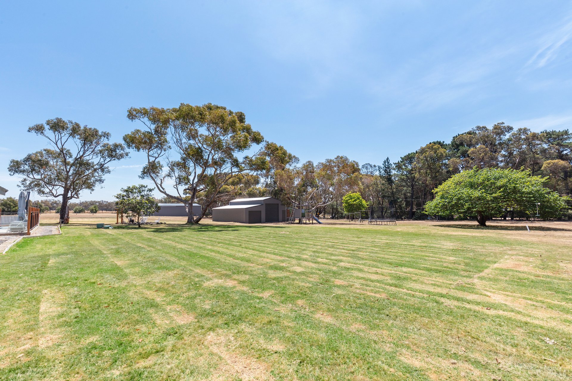 Property Gallery Thumbnail 24