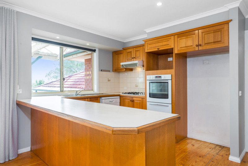 461 Reynolds Road, Eltham image 3