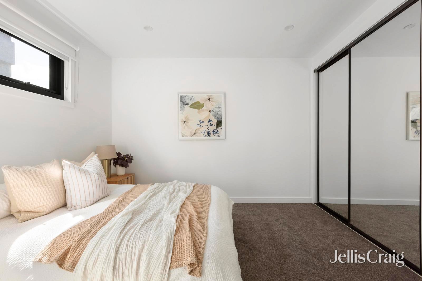 4/62 Albert Street, Footscray image 6