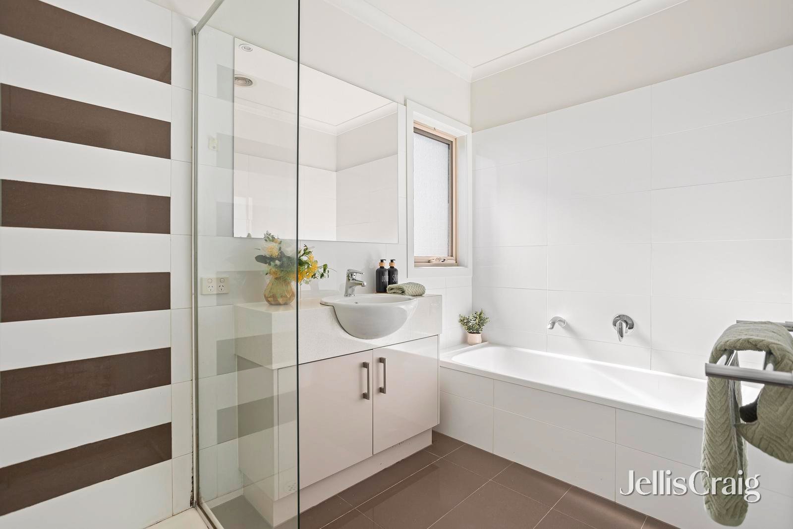 4/62 Manningham Road, Bulleen image 6