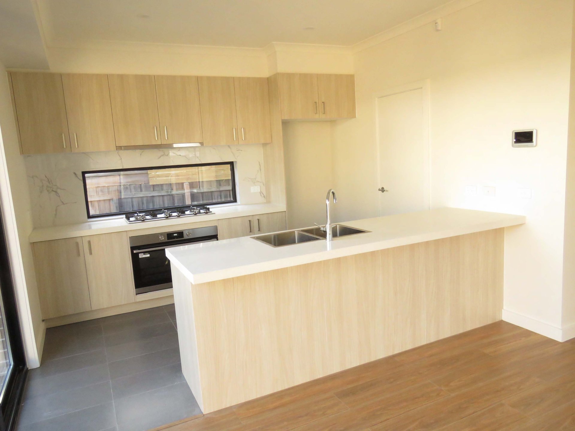 4/62 White Street, Mordialloc image 2