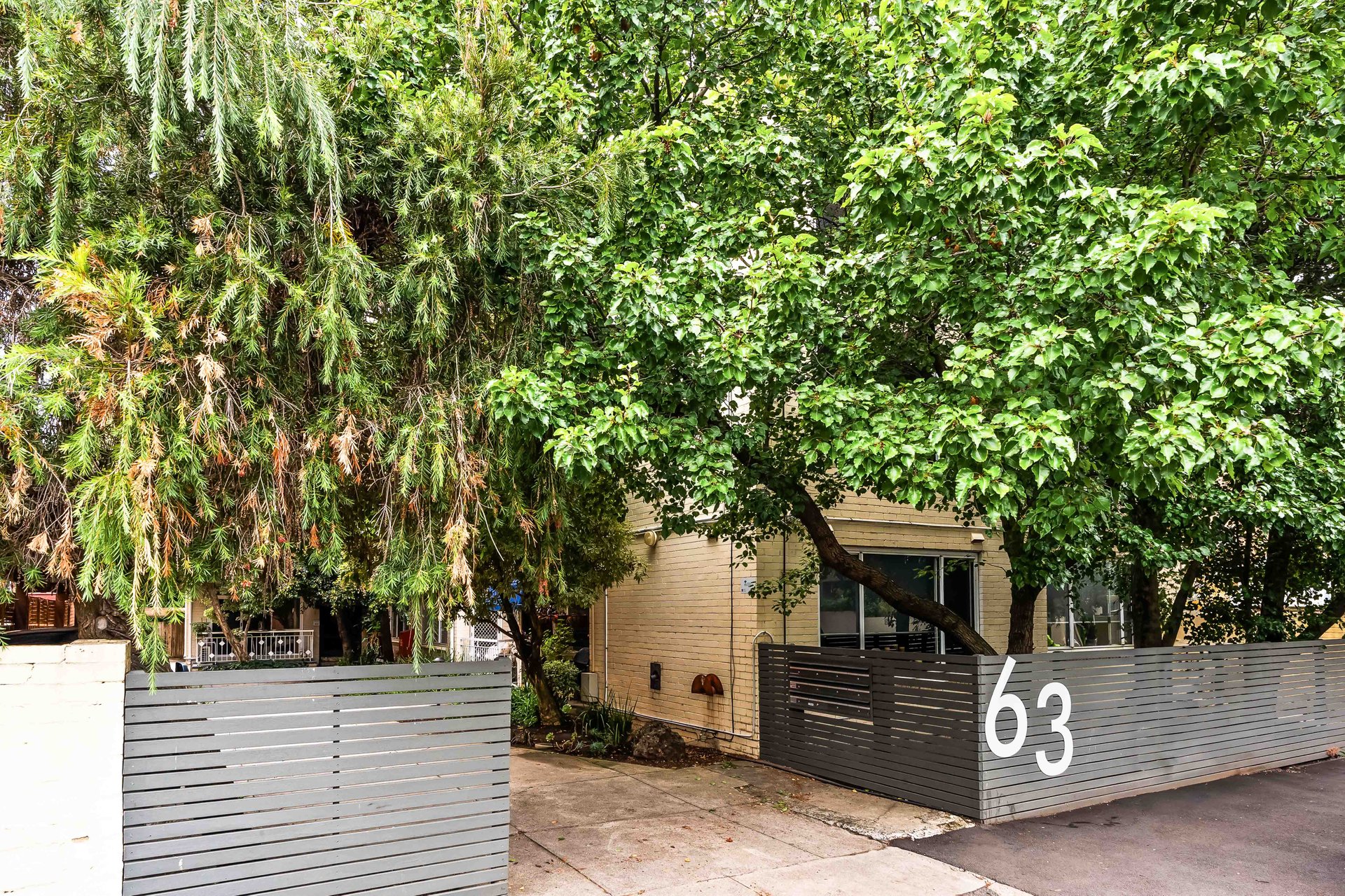 4/63 Ormond Road, Elwood image 1