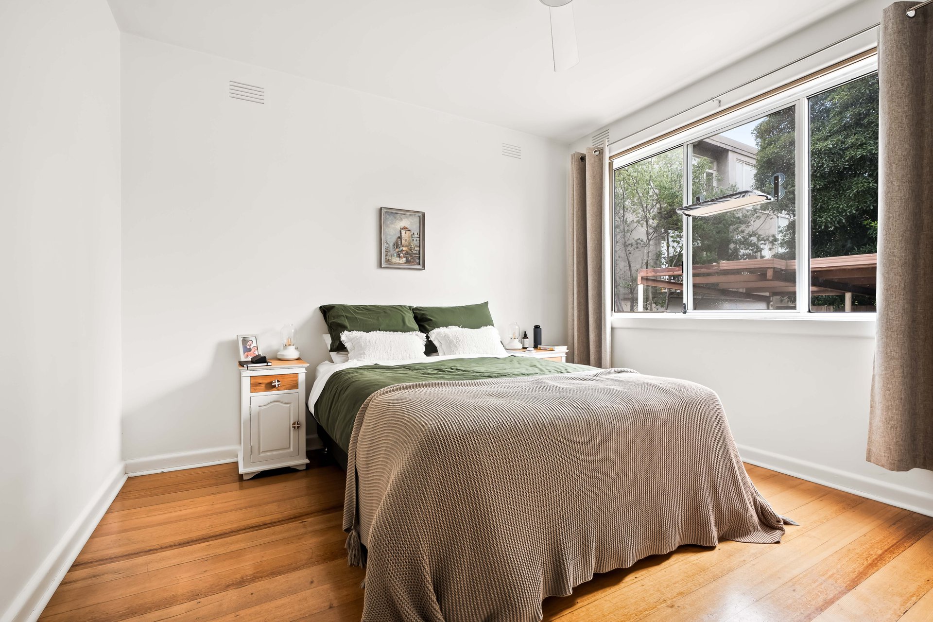 4/63 Ormond Road, Elwood image 6