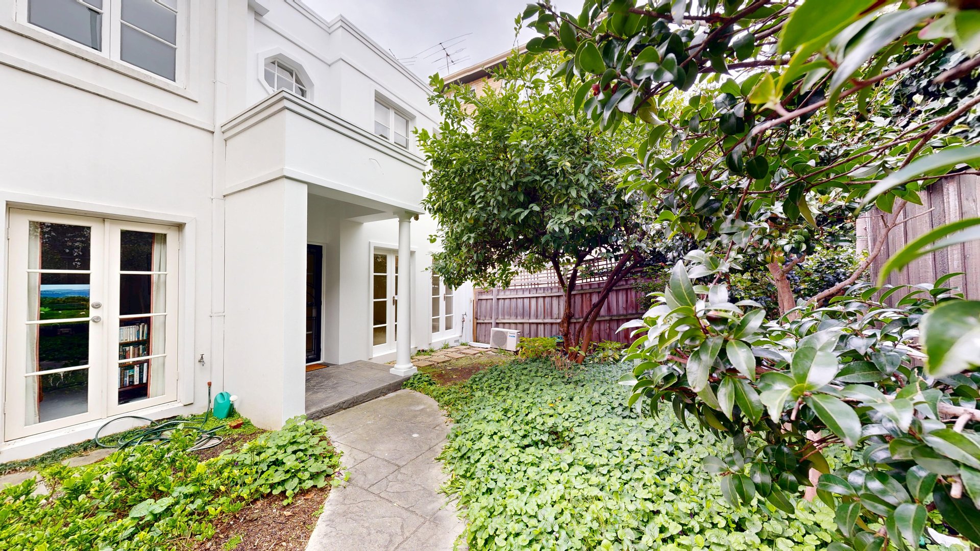 4/635 Malvern Road, Toorak image 13