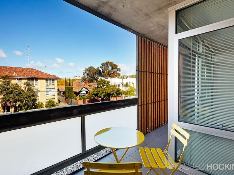 46/352 Canterbury Road, St Kilda West image 2