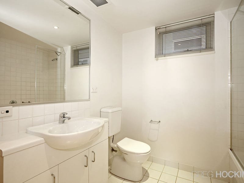 46/352 Canterbury Road, St Kilda West image 6