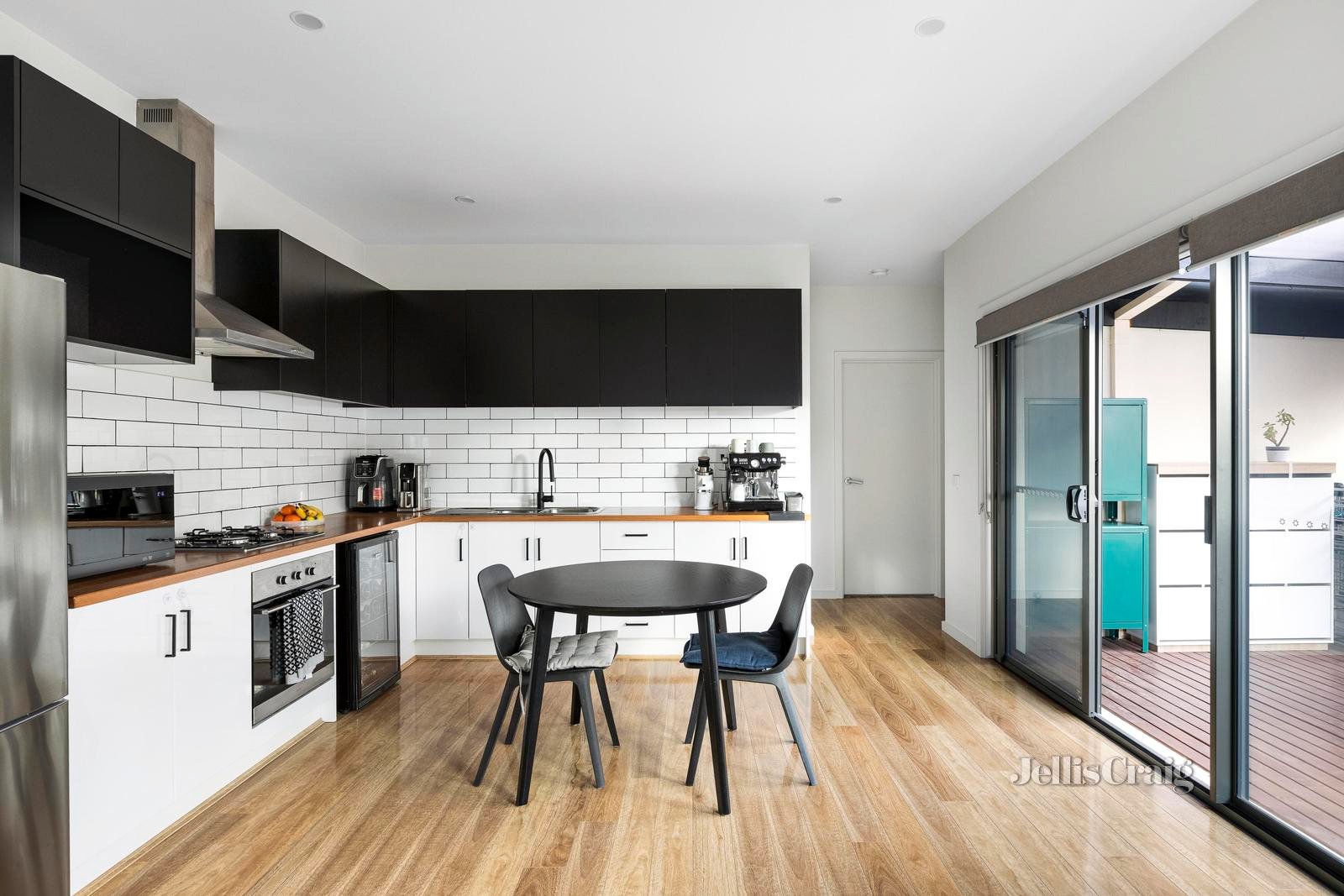 4/64 Andrews Avenue, Reservoir image 6