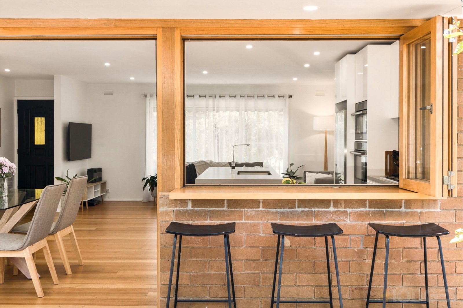4 / 64 Edward Street Sandringham
