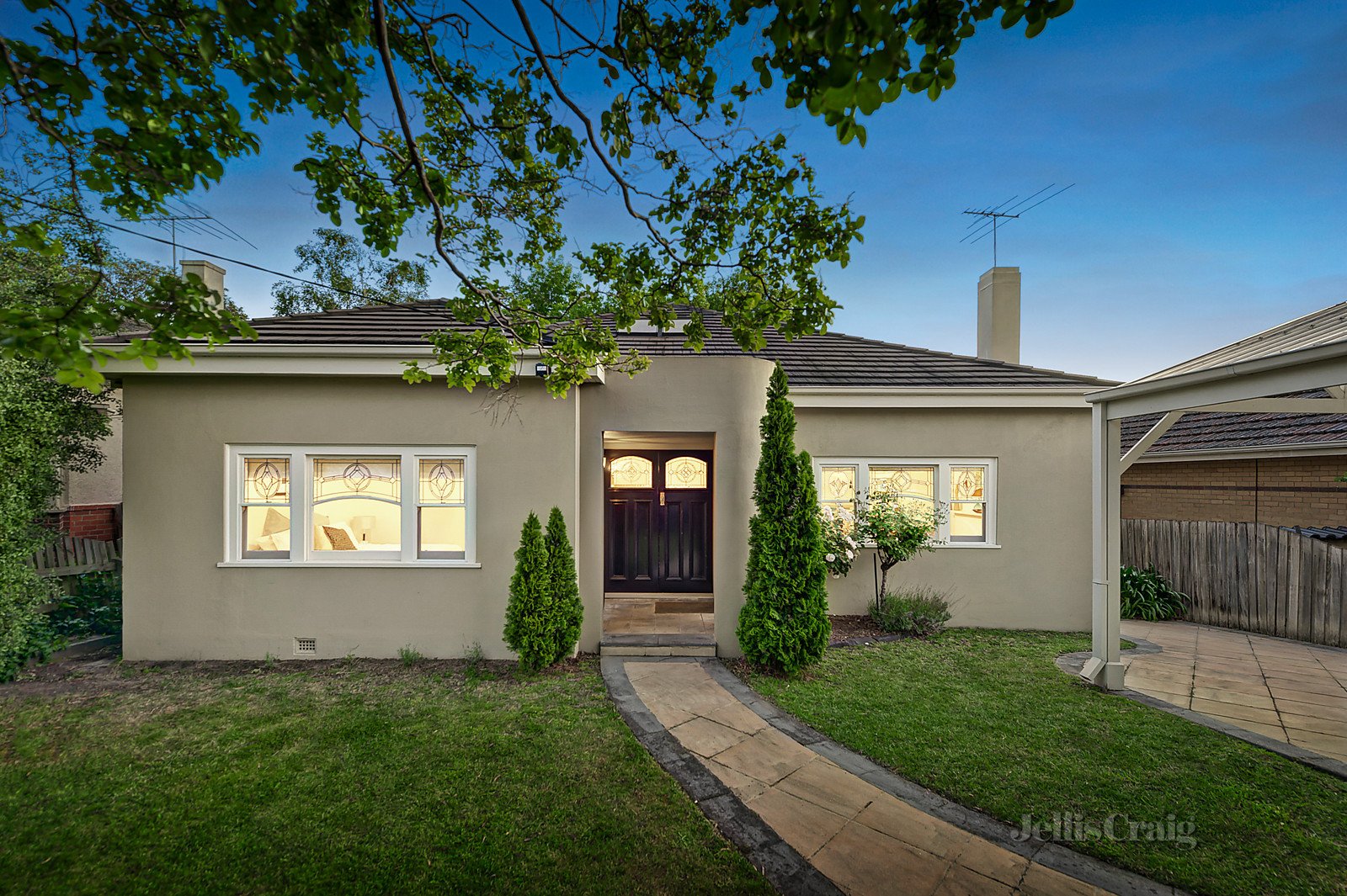 464A Whitehorse Road, Surrey Hills image 1