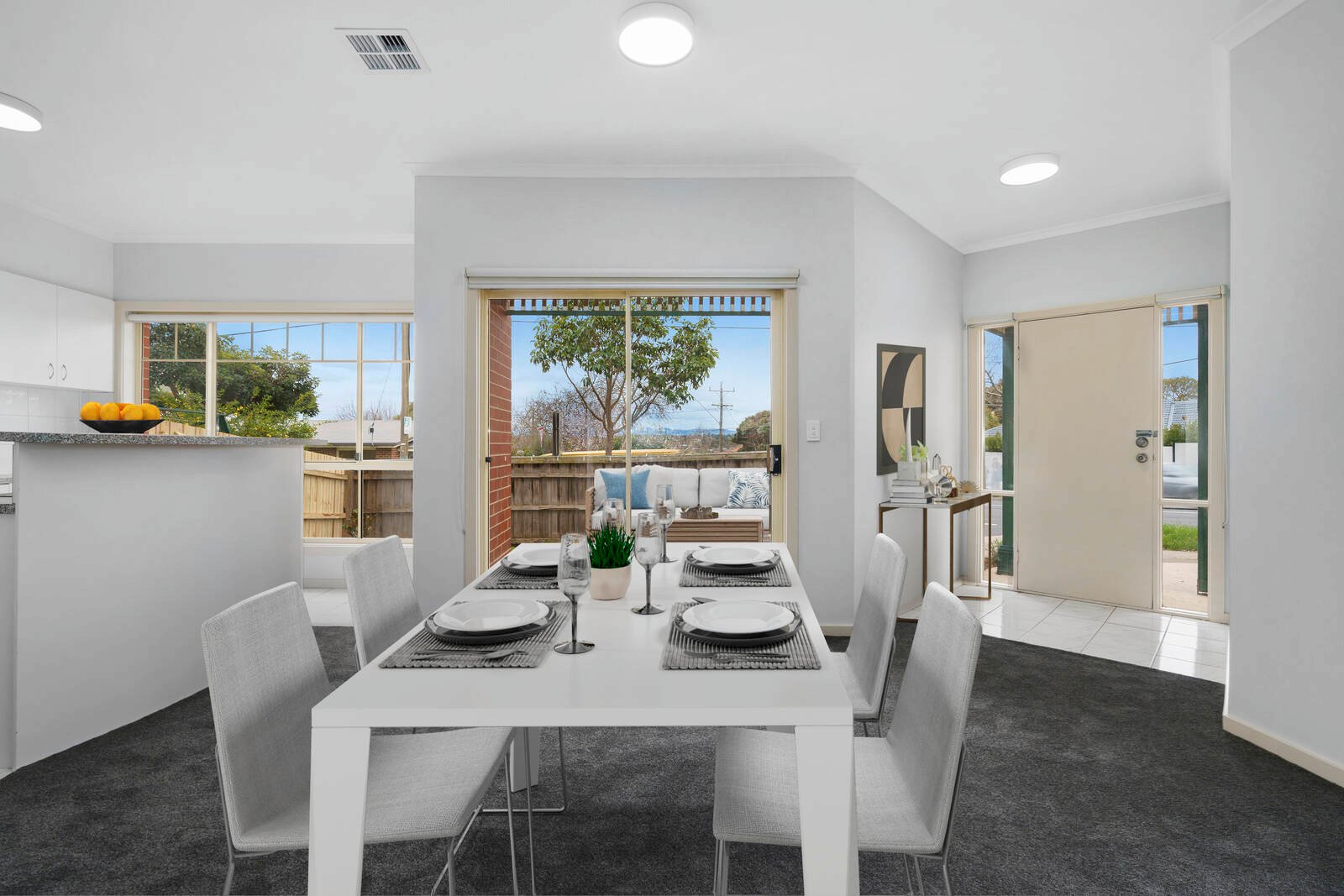 Property Gallery Thumbnail 3