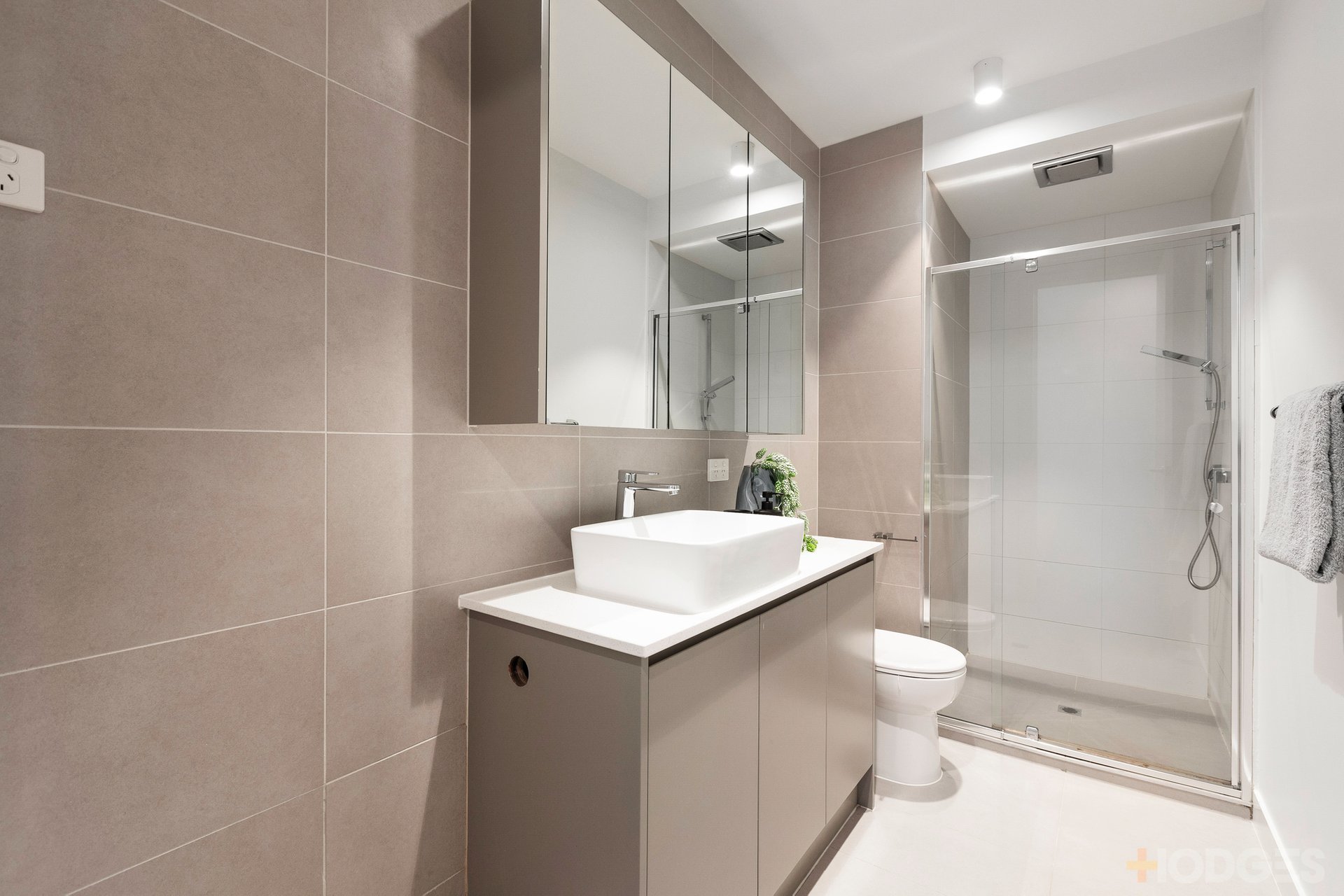 4 / 657 Nepean Highway Brighton East