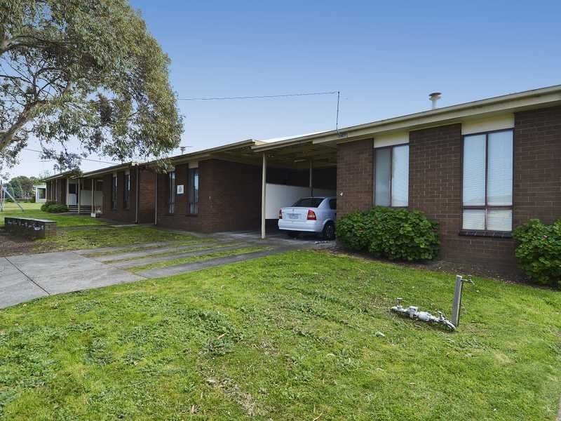 4/66 James Street, Belmont image 6