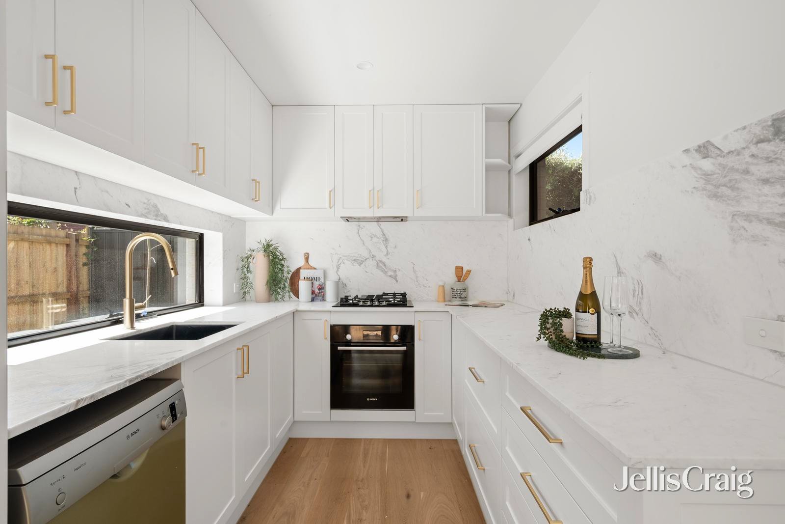 4/67 Grantham Street, Brunswick West image 4