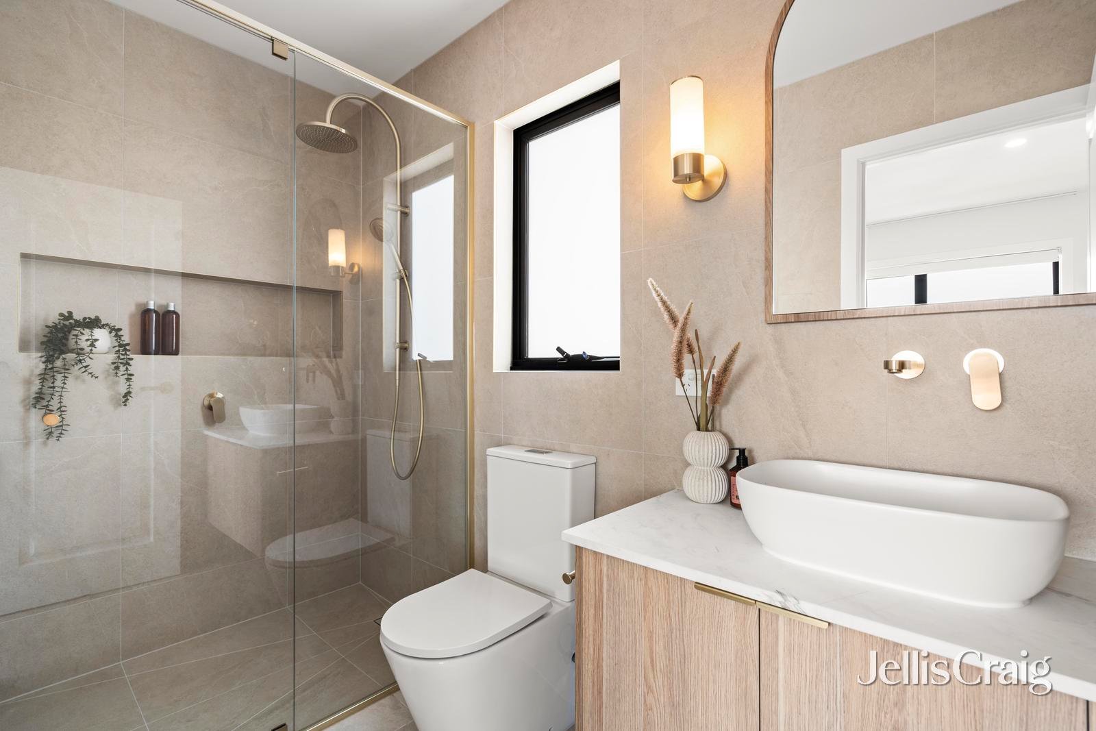 4/67 Grantham Street, Brunswick West image 8