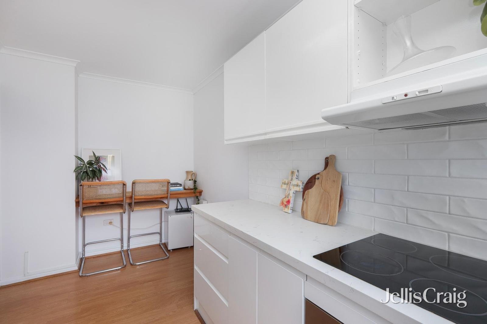 4/69 Hamilton Street, Yarraville image 3