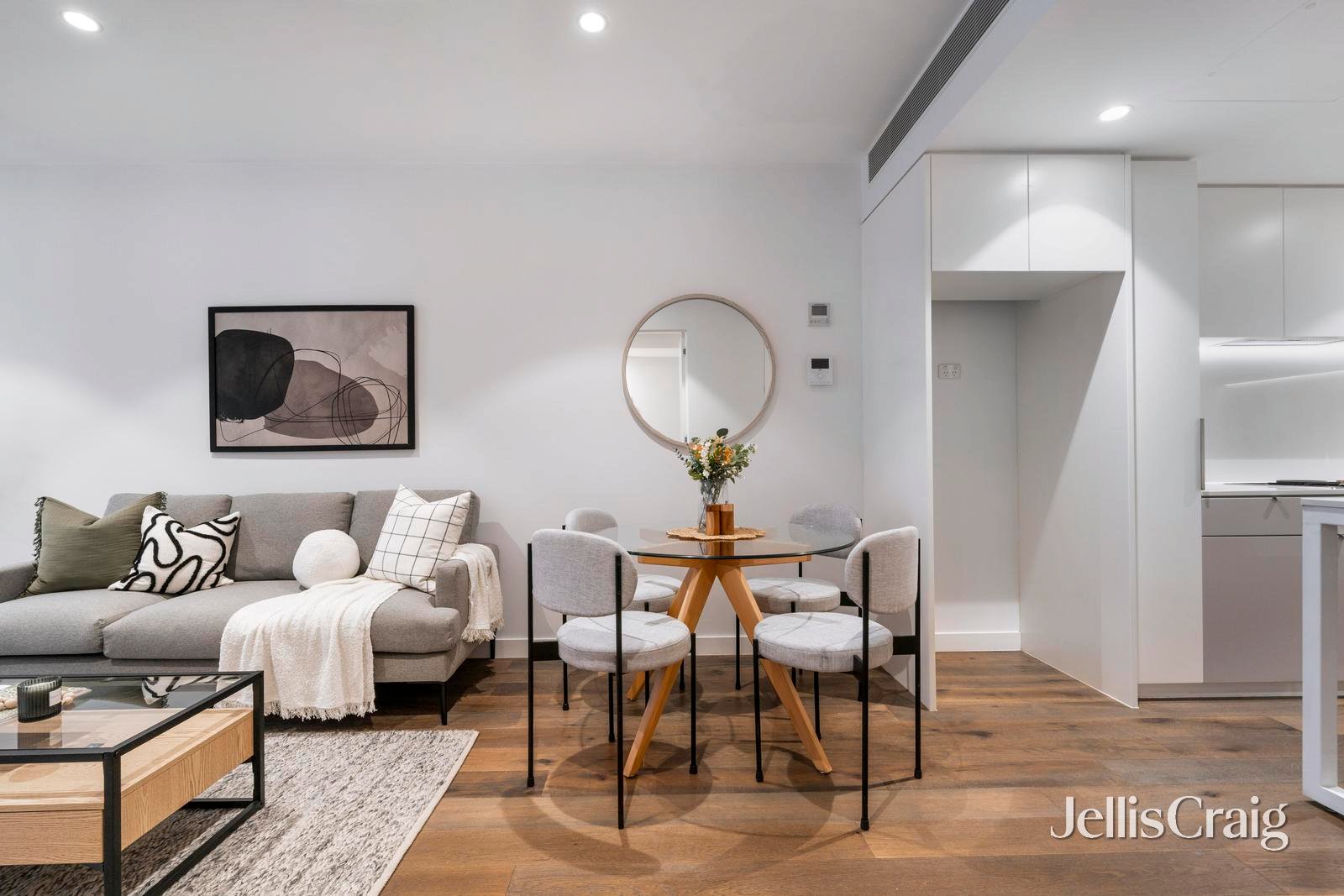 4/69 Little Oxford Street, Collingwood image 2