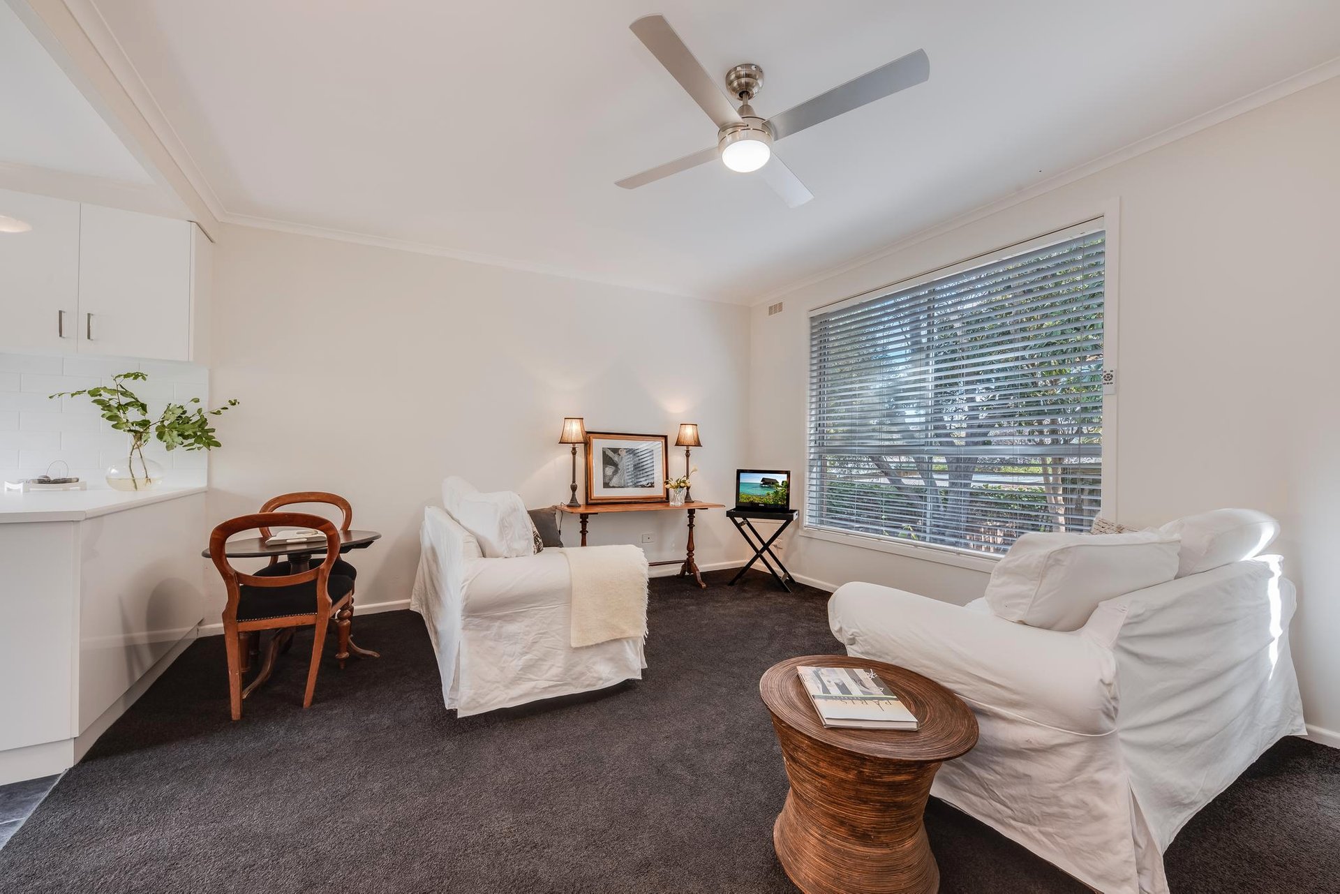 4/69A Camden Road, Newtown image 2