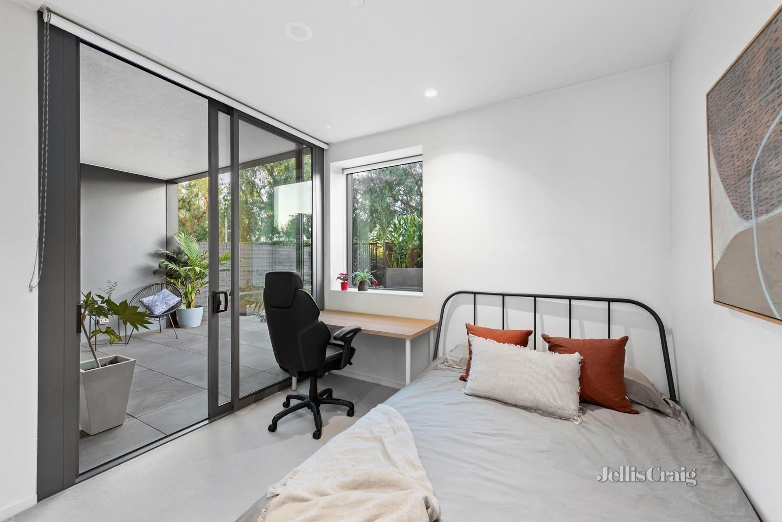 4/6A Evergreen Mews, Armadale image 8