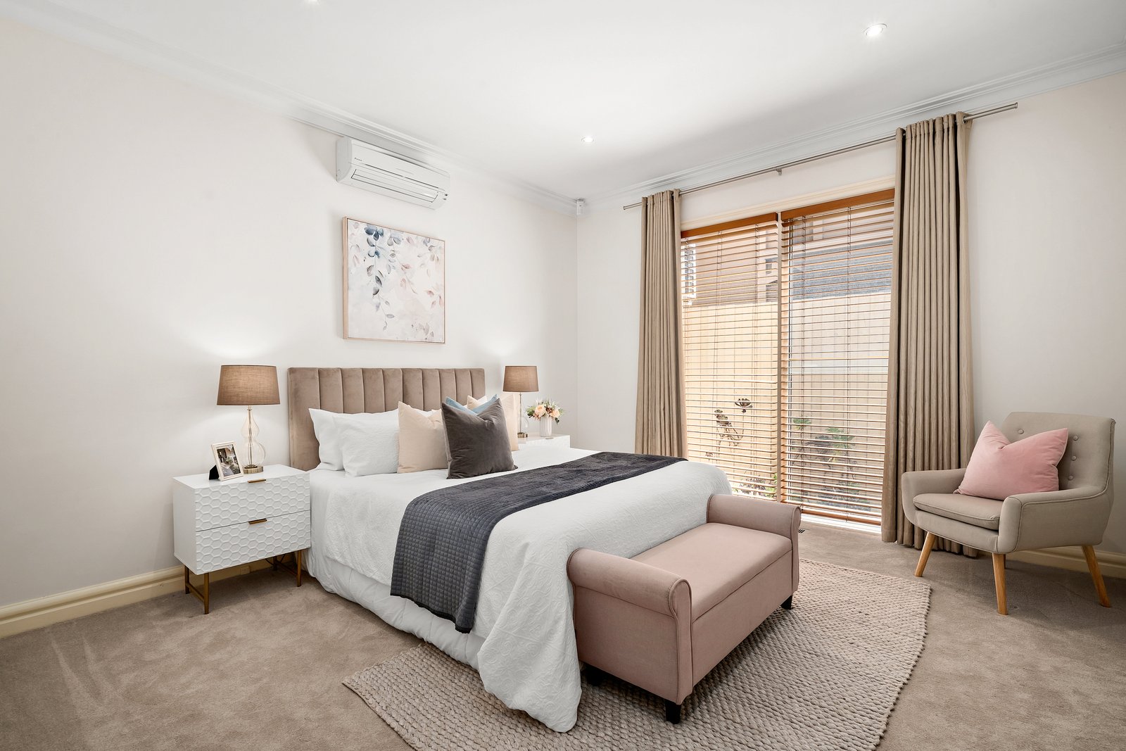 Property Gallery Thumbnail 7