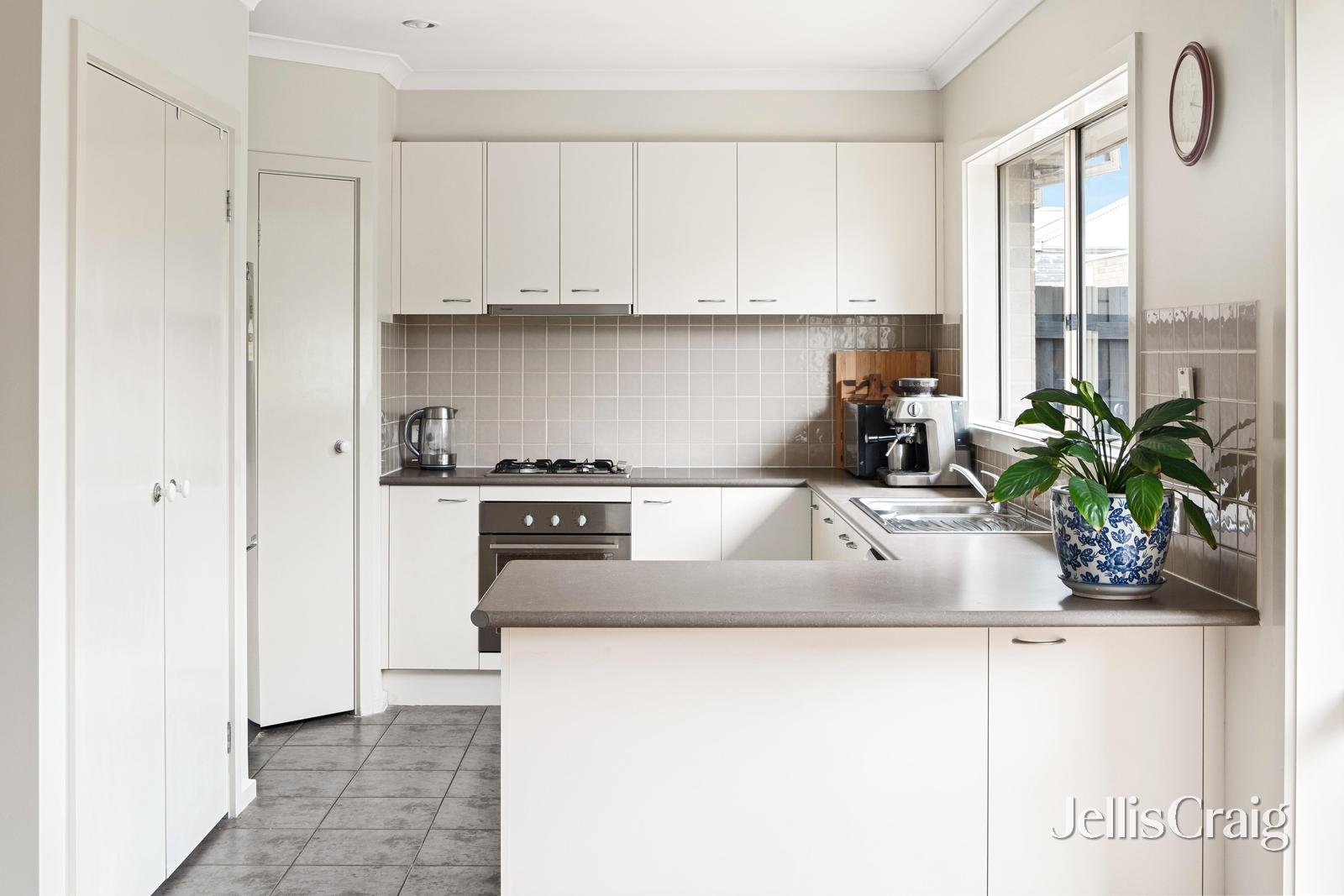 46A Swan Walk, Chelsea image 5