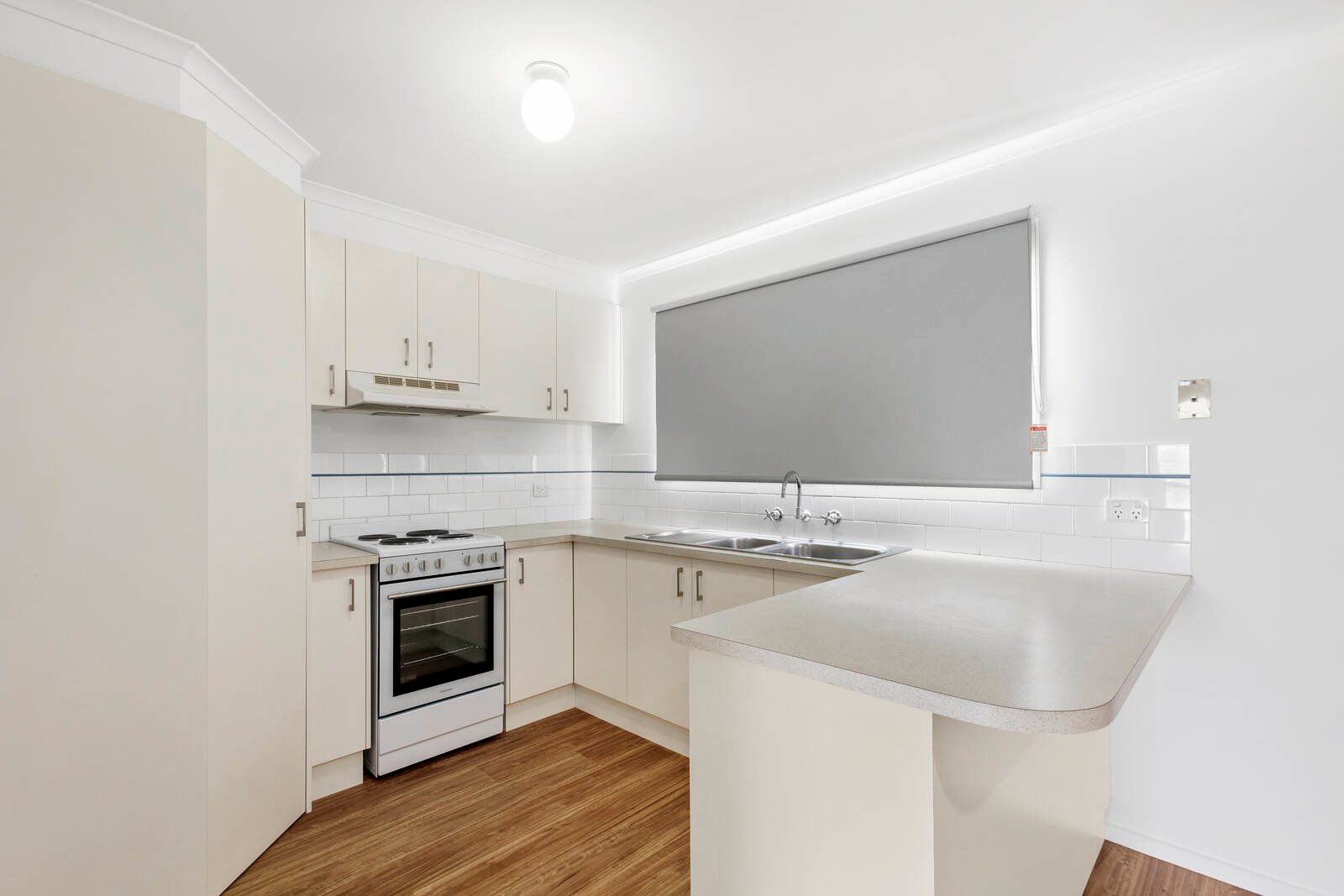 Property Gallery Thumbnail 2