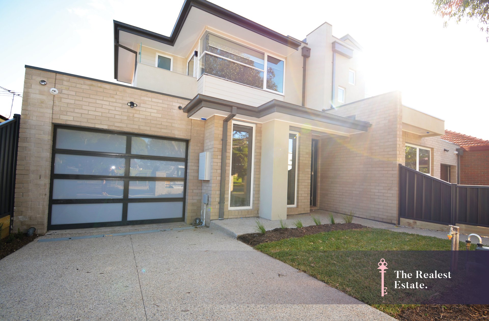 47 Alpine Grove, Pascoe Vale image 1